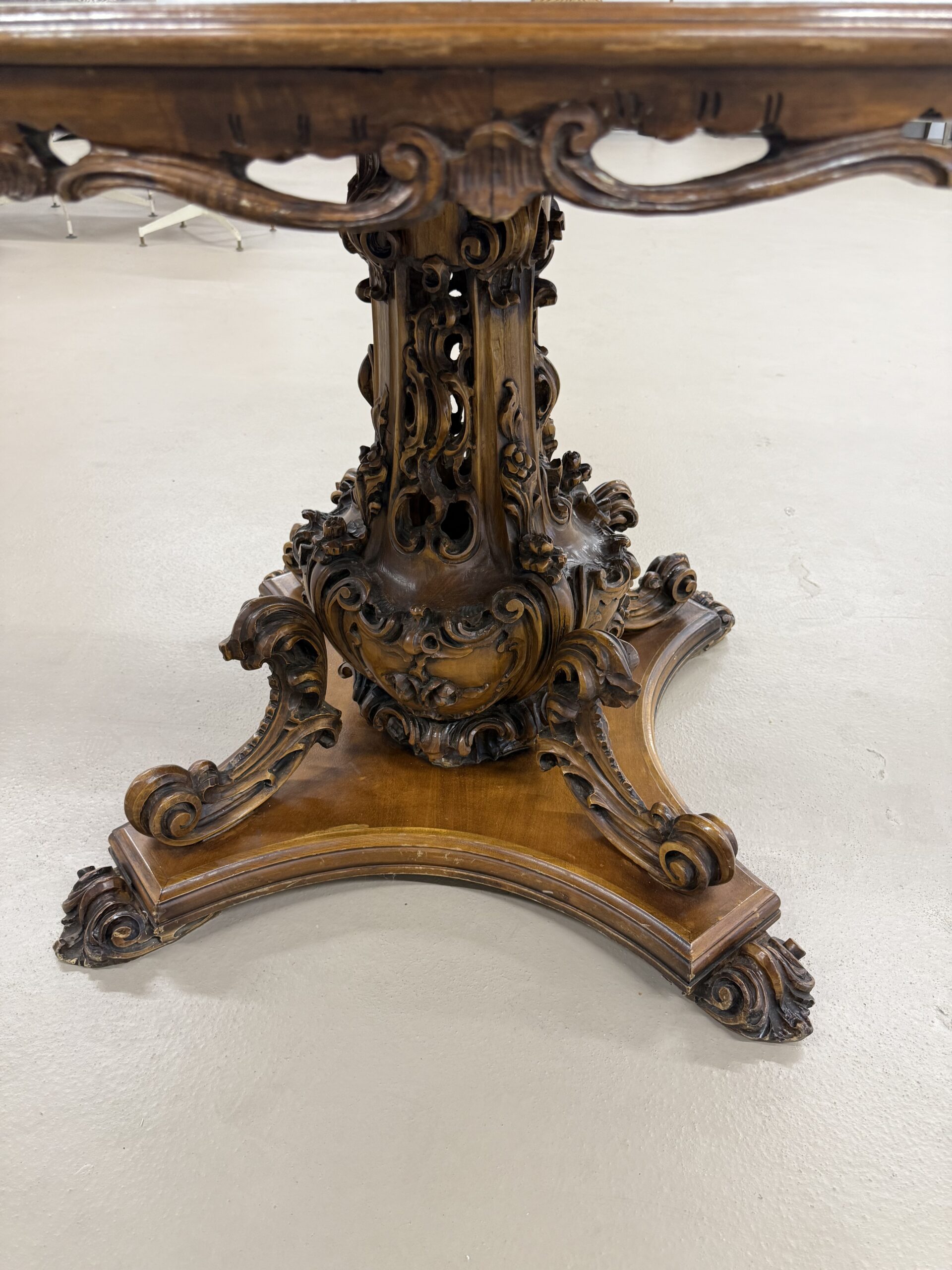 Antique French Walnut Marquetry Center Table- Late 18th to early 19th Century - Image 5